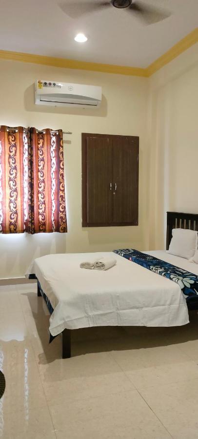 Hotel Galaxy Inn Pushkar Quarto foto